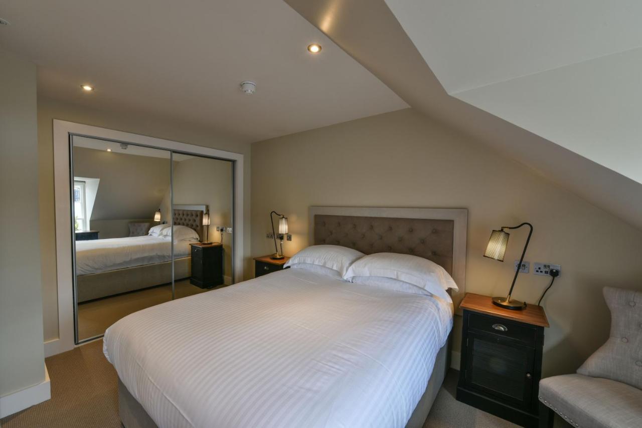 The Seafield Arms Hotel Cullen - Self Catering Екстер'єр фото