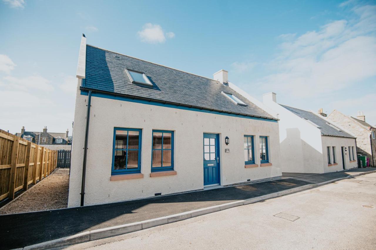 The Seafield Arms Hotel Cullen - Self Catering Екстер'єр фото